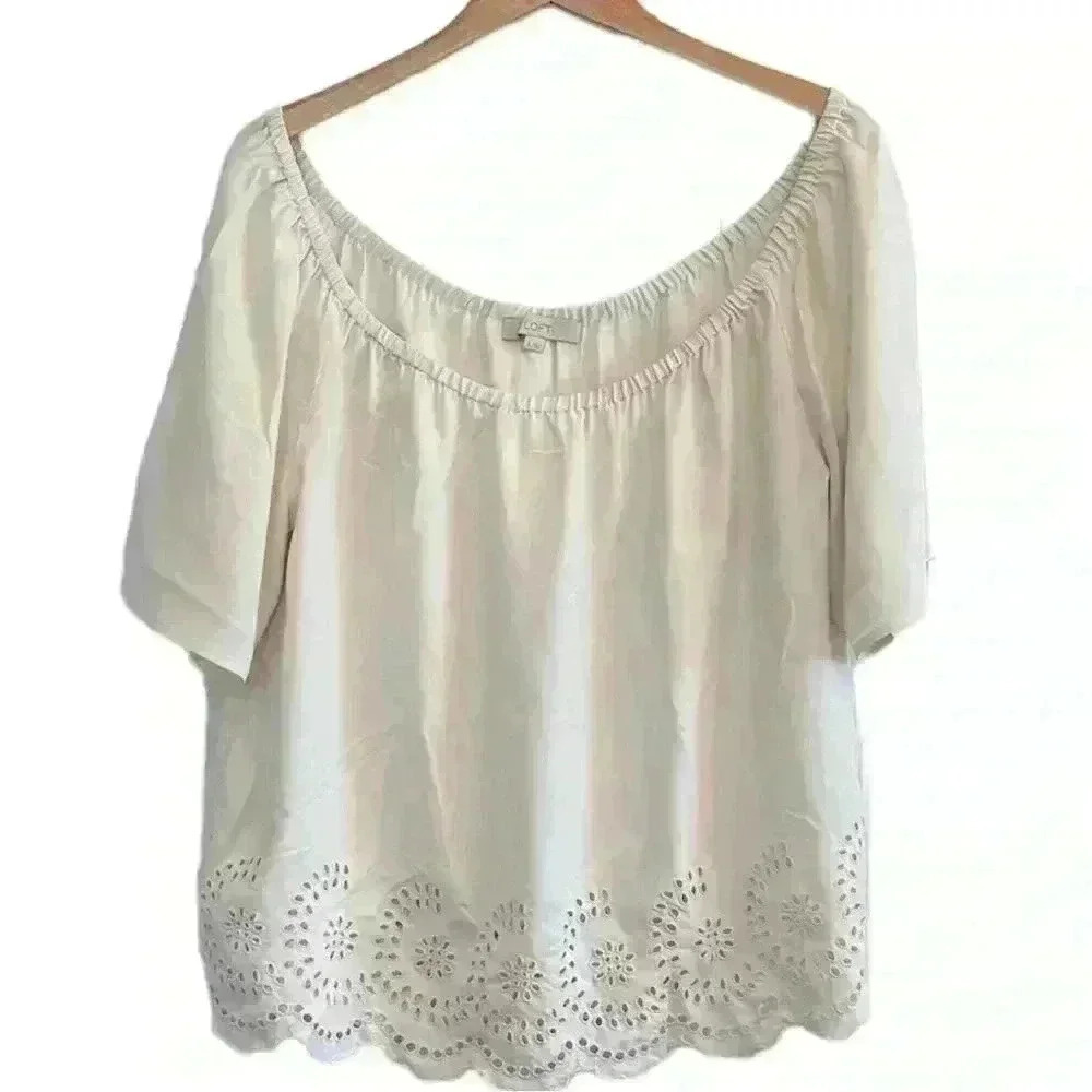 🌈 6/$60, Very Oversized, Loft Short Sleeve Top, Laser Cut Out Hem, Cream, Small